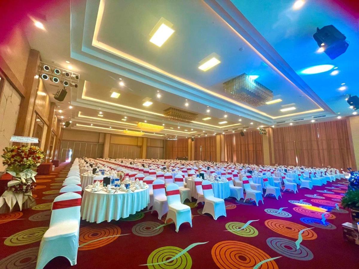 Muong Thanh Luxury Buon Ma Thuot Hotel Exterior foto